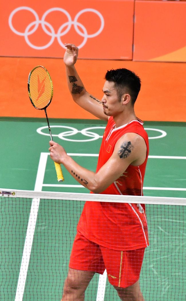 手逼入决胜 手逼入决胜