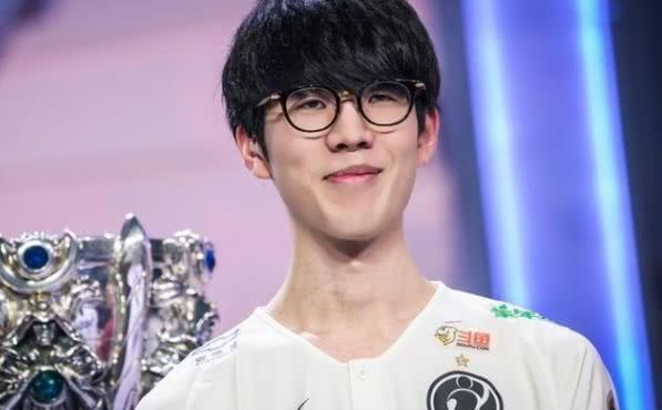 际足坛的声 际足坛的声