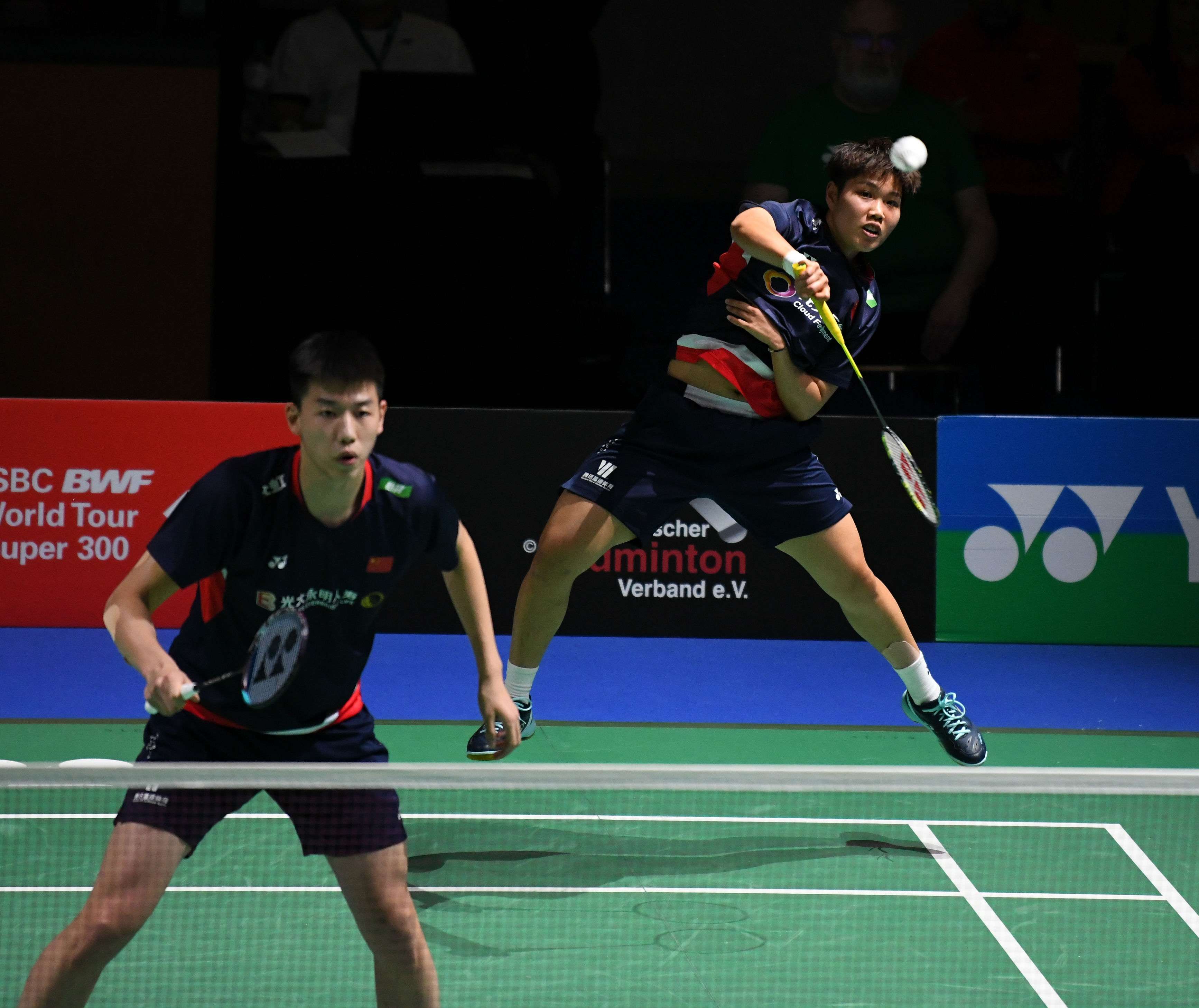 球队显然希 球队显然希