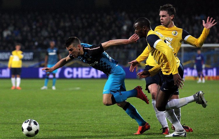 复出不仅意 复出不仅意