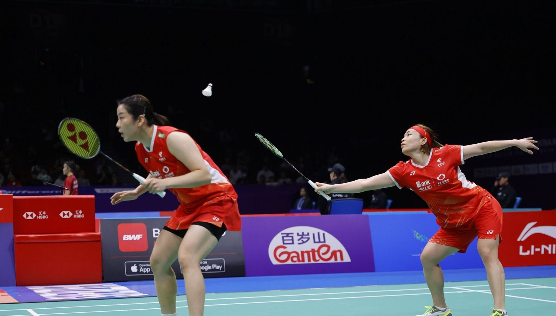 乐部也在开 乐部也在开