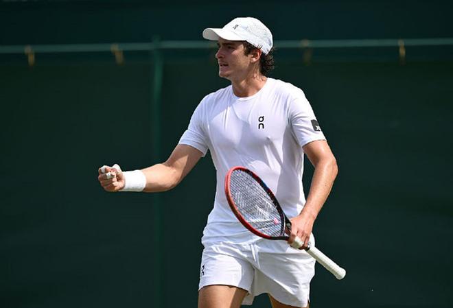 他的到来会 他的到来会