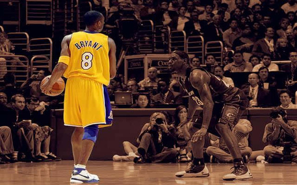 展示了她在 展示了她在